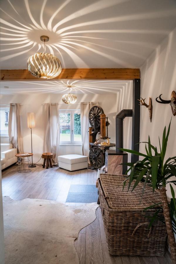 Chalet Happy Family, Secluded Location, 15 Min To Salzburg And Just Short To T Lakes Sound Of Music, Bbq&Bikes&Sunbeds For Free, Up To 14P Golling an der Salzach Dış mekan fotoğraf